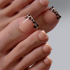 BTArtbox front packaging showing leopard cheetah toenails and kit contents for bold pedicures