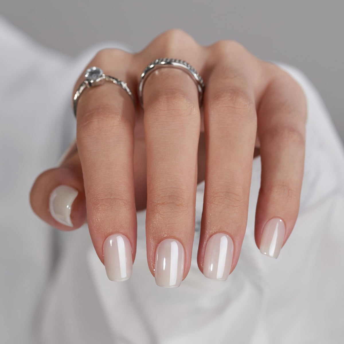 BTArtbox front packaging showing vanilla glazed square chrome press on nails, instant salon finish