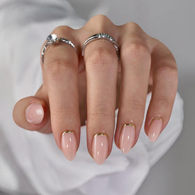 BTArtbox front packaging showing kit and stylish nails benefit quick at-home manicure