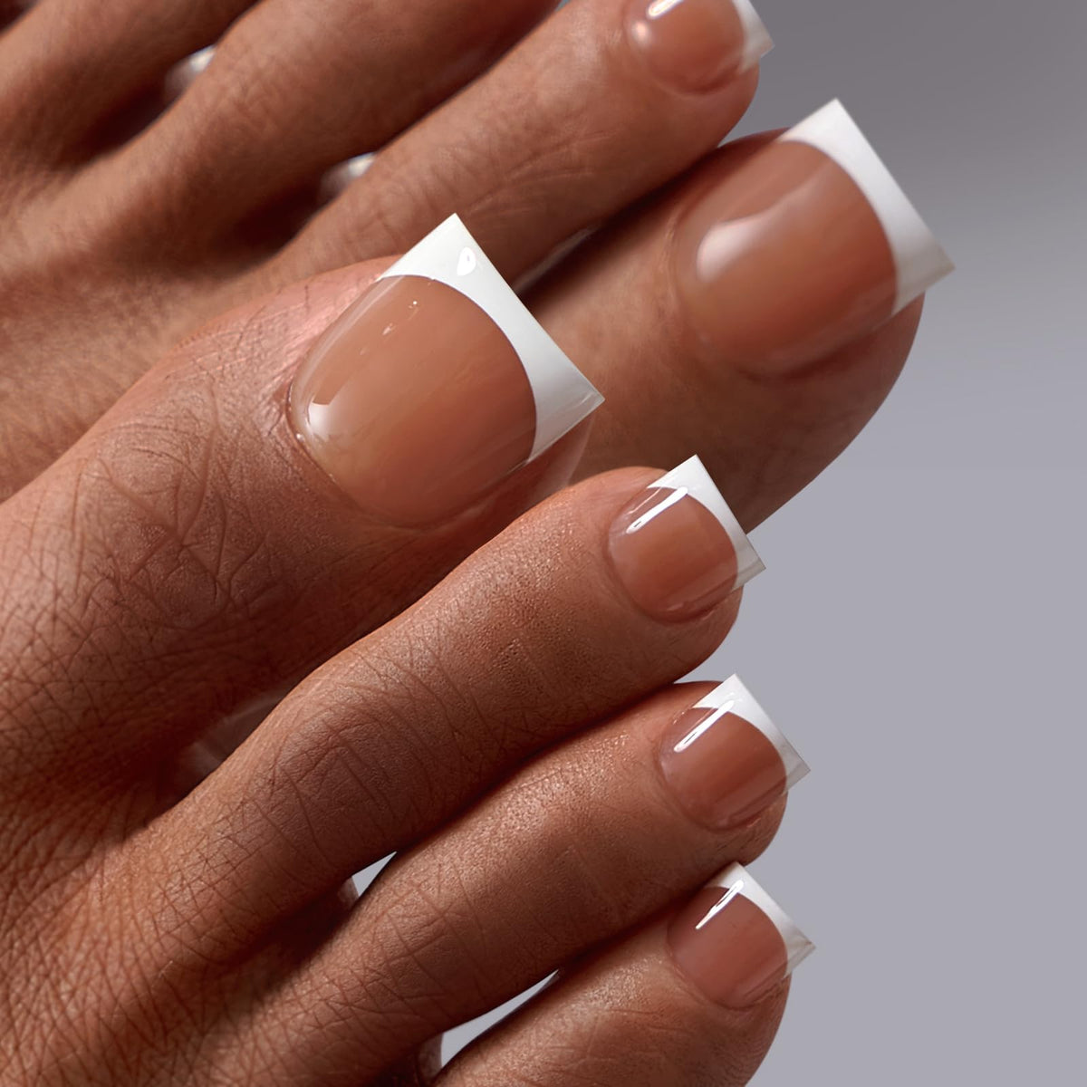 BTArtbox front packaging showing 30-piece toe set and included glue for convenience