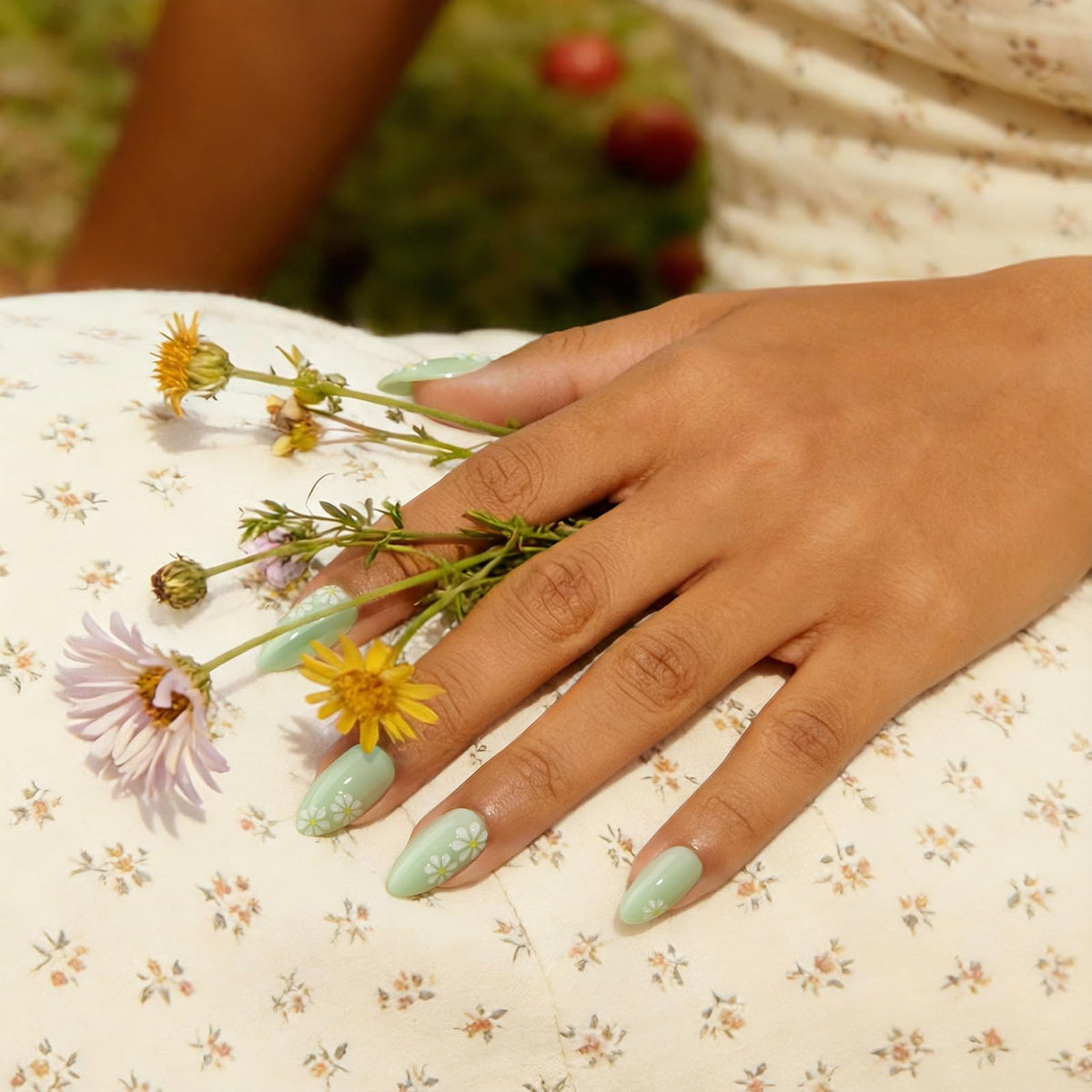 BTArtbox side profile of short almond nail showing natural curve benefit