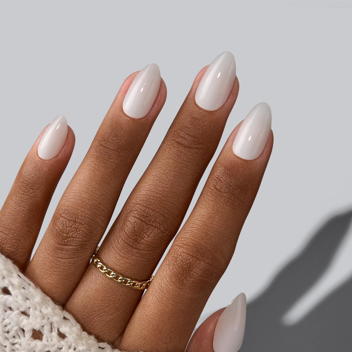 BTArtbox close-up of almond shape Cream Puff nails showing natural fit benefit