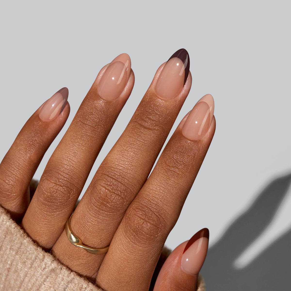 BTArtbox nails arranged by size for custom fitting and easy selection