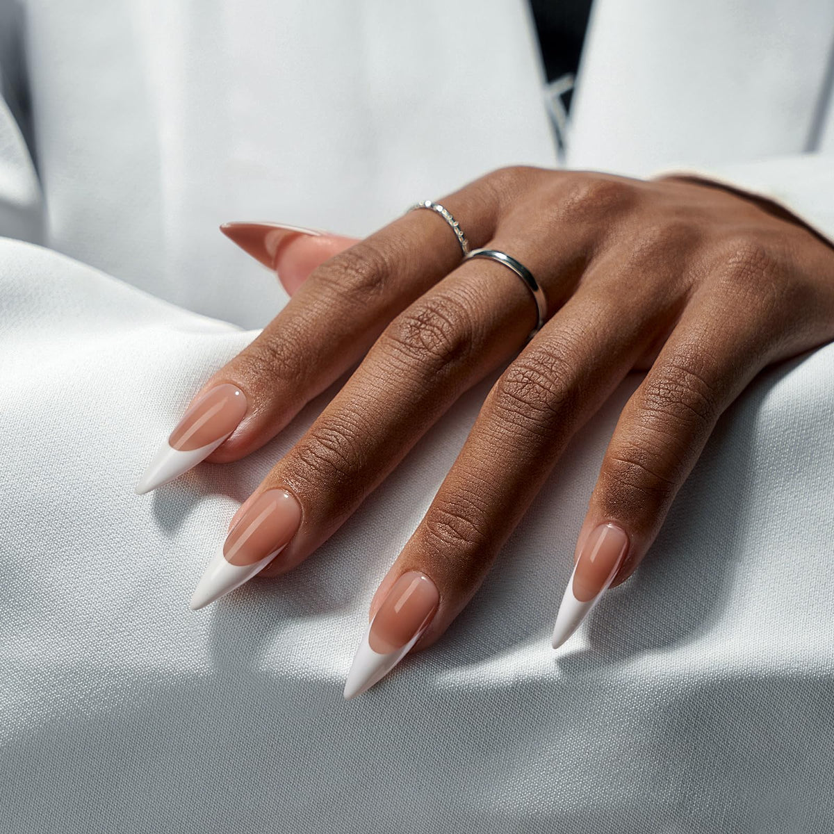 BTArtboxnails close-up of tapered tip contour for natural fit benefit
