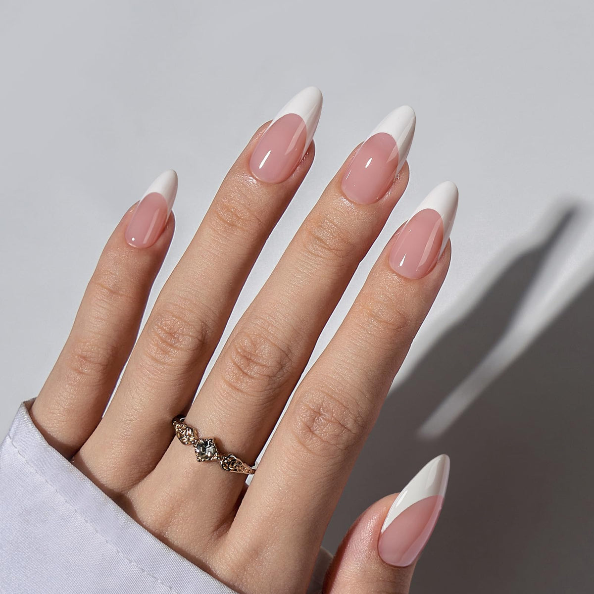 BTArtboxnails close-up of tip texture highlighting X-COAT UV-permeable surface for reliable curing