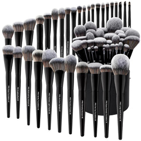 Bueart Design full set front view showing all 32 brushes and holder, professional organization benefit