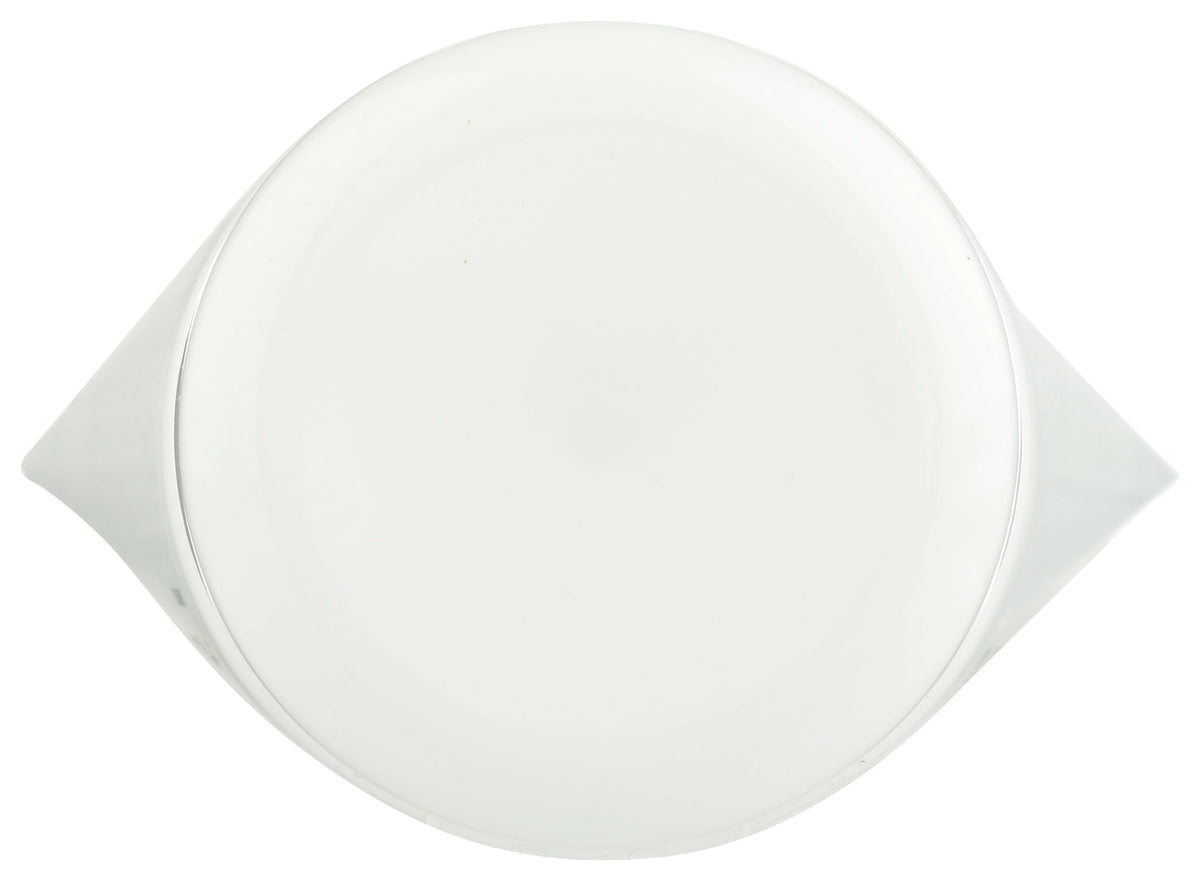 Bulldog Original with green tea and aloe props emphasizing natural soothing and antioxidant support