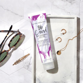 Bumble and bumble product label focusing on UV filter and protective benefits
