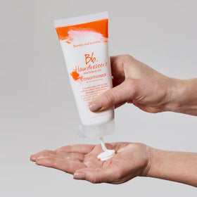Bumble and bumble creamy conditioner texture for lightweight hydration