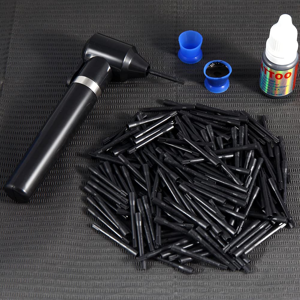 Bysiter top view stirring pigment in a bottle to achieve uniform color benefit