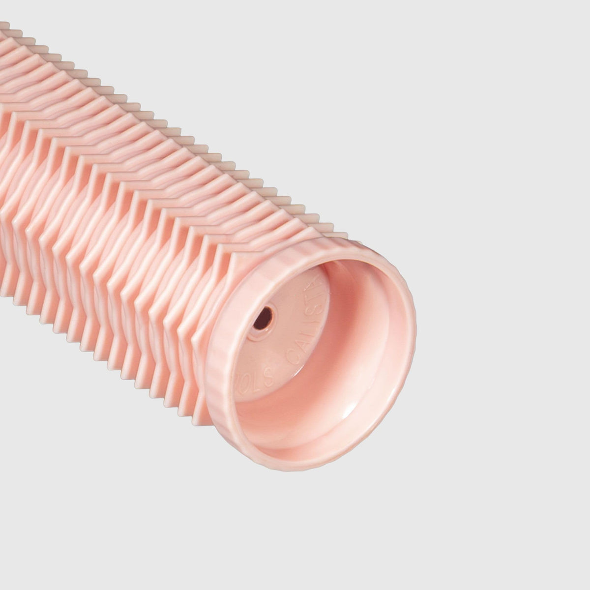 CALISTA close-up of roller texture and Fusion Technology boosting shine and smoothness