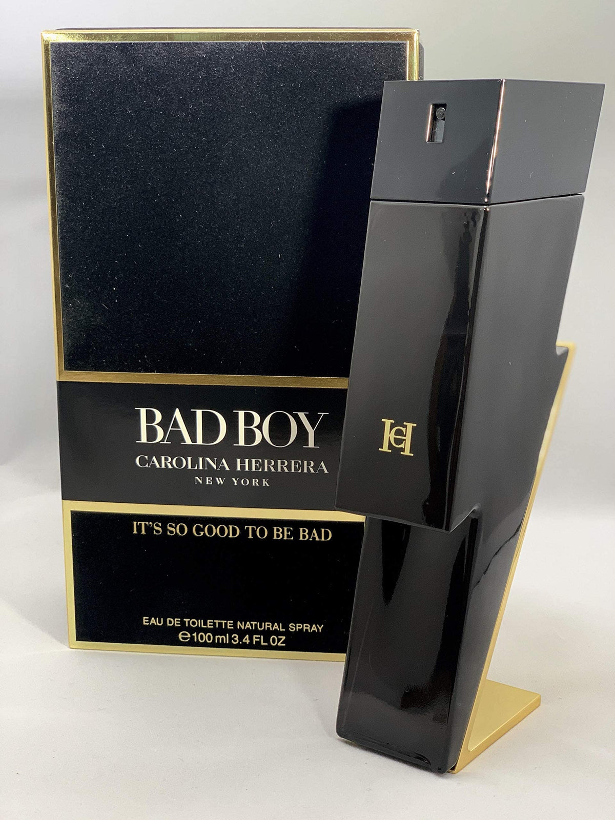 Carolina Herrera Bad Boy ingredients visual with tonka and cocoa highlights warm base