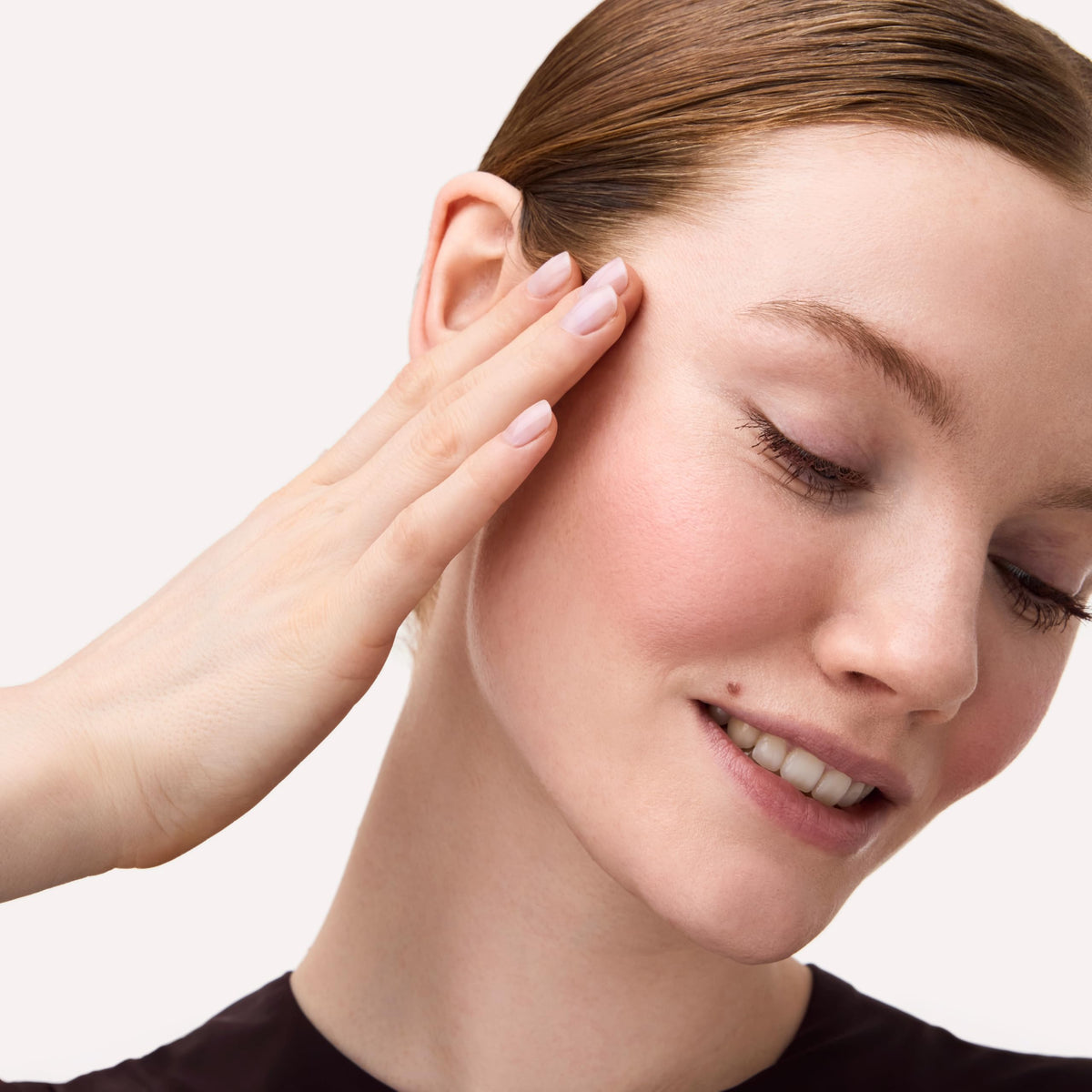 Catrice Cosmetics lifestyle shot in daylight showing natural-looking cheek color benefit