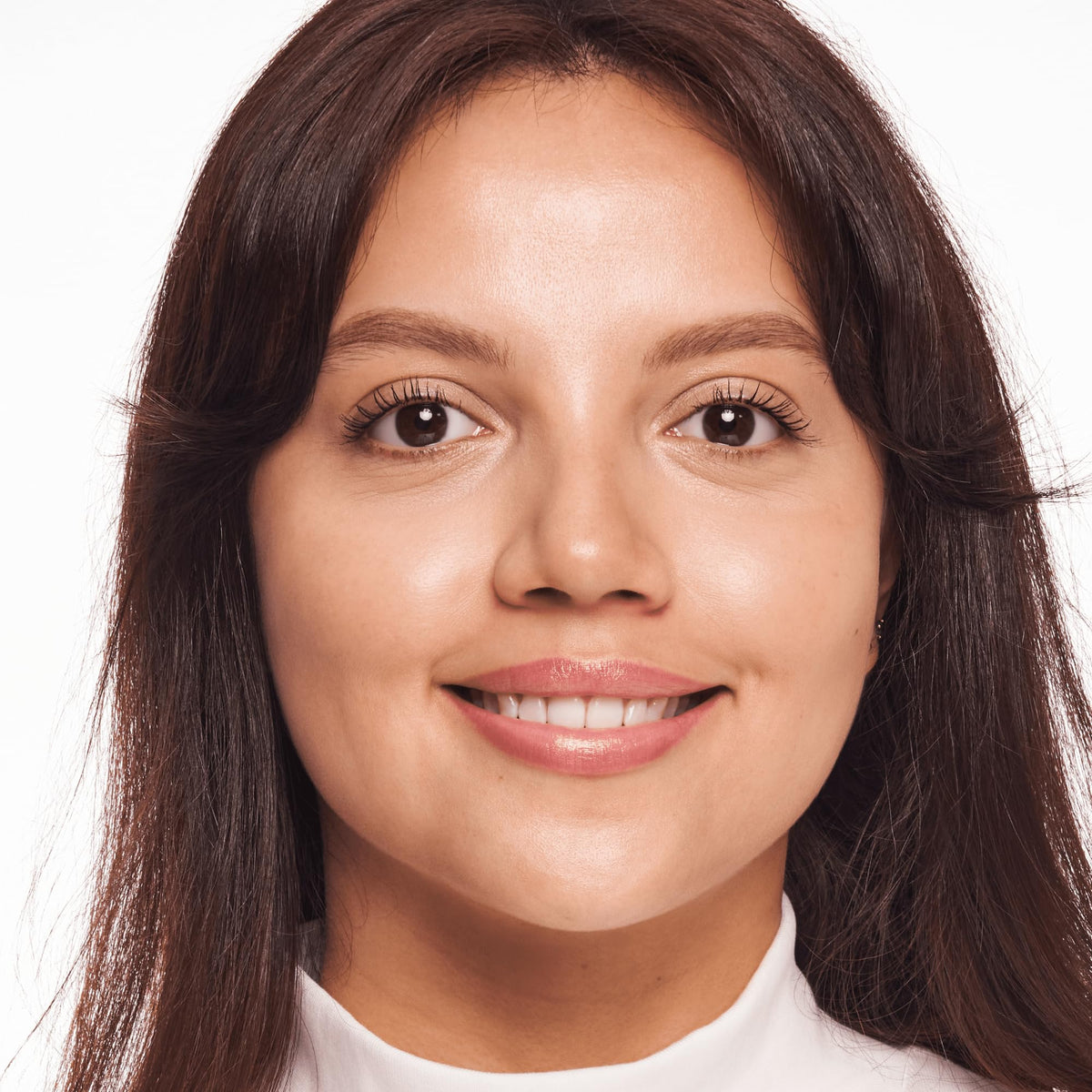 Catrice concealer paired with foundation for complementary use