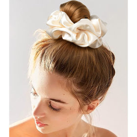 CEELGON oversized scrunchie beside ruler showing 6.5-inch diameter for volume