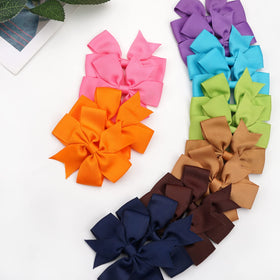 CÉLLOT top-down view of 20 color pairs for styling options