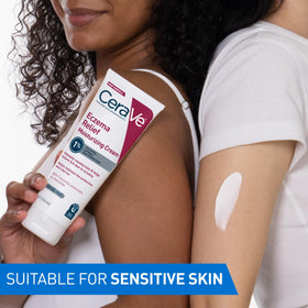 CeraVe ingredient focus on colloidal oatmeal highlighting soothing benefits