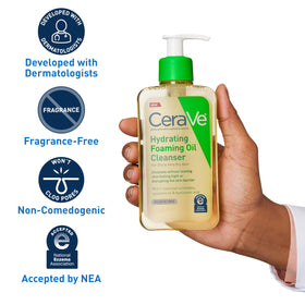 CeraVe pump dispensing oil texture, demonstrating easy controlled application