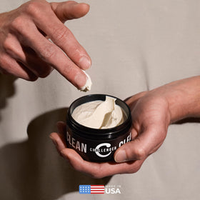 Challenger label ingredients close-up highlighting non-comedogenic clean formulation benefit