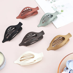 CHANDAT clip side profile highlighting smooth curved design benefit