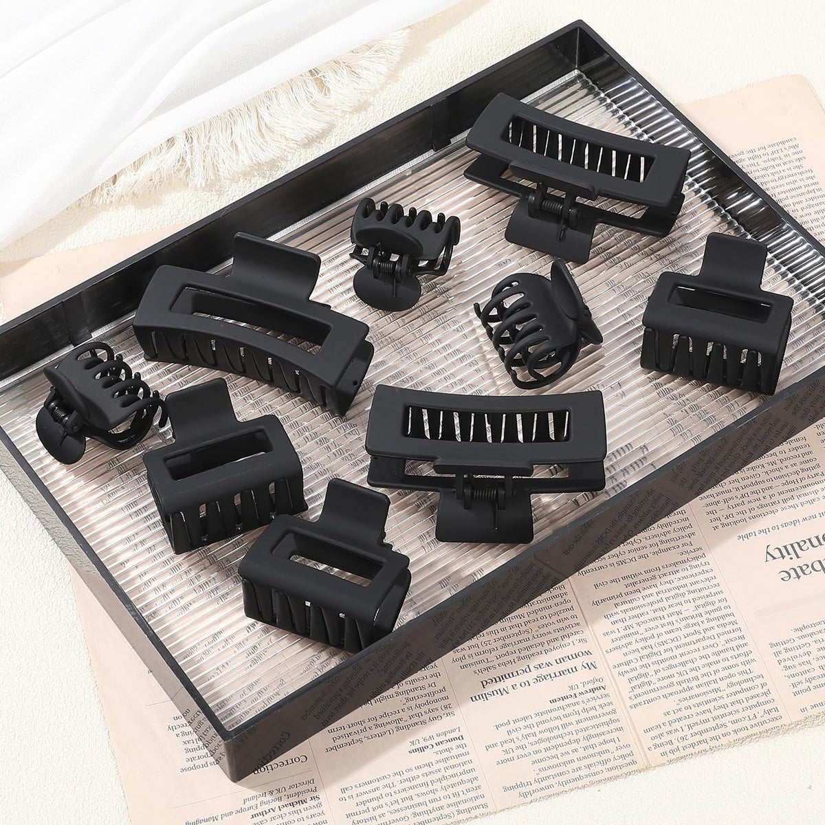 CHANDAT rectangle clip close-up showing teeth and hinge for secure hold