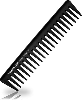 Charlemagne front view of 19 cm comb shows ergonomic shape and durable build for easy grooming