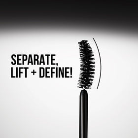 Charlotte Tilbury application demo showing wand technique for separation benefit