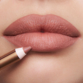 Charlotte Tilbury swatch stripe of Icon Baby texture demonstrating smooth, buildable color