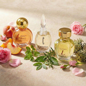 Charrier Parfums bottle close-up showing glass detail and refined craftsmanship benefit