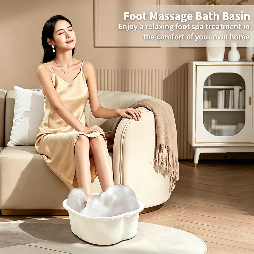 Chpbolly close-up of textured base delivering gentle massage and aiding callus softening