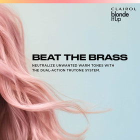 Clairol bottle and mixing tools layout showing included components and simple prep