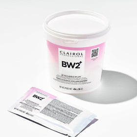 Clairol Professional BW2+ used by a salon stylist during balayage for professional results