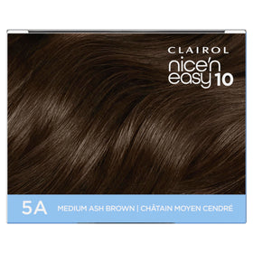 Clairol box and kit contents arranged to show included applicator and tools