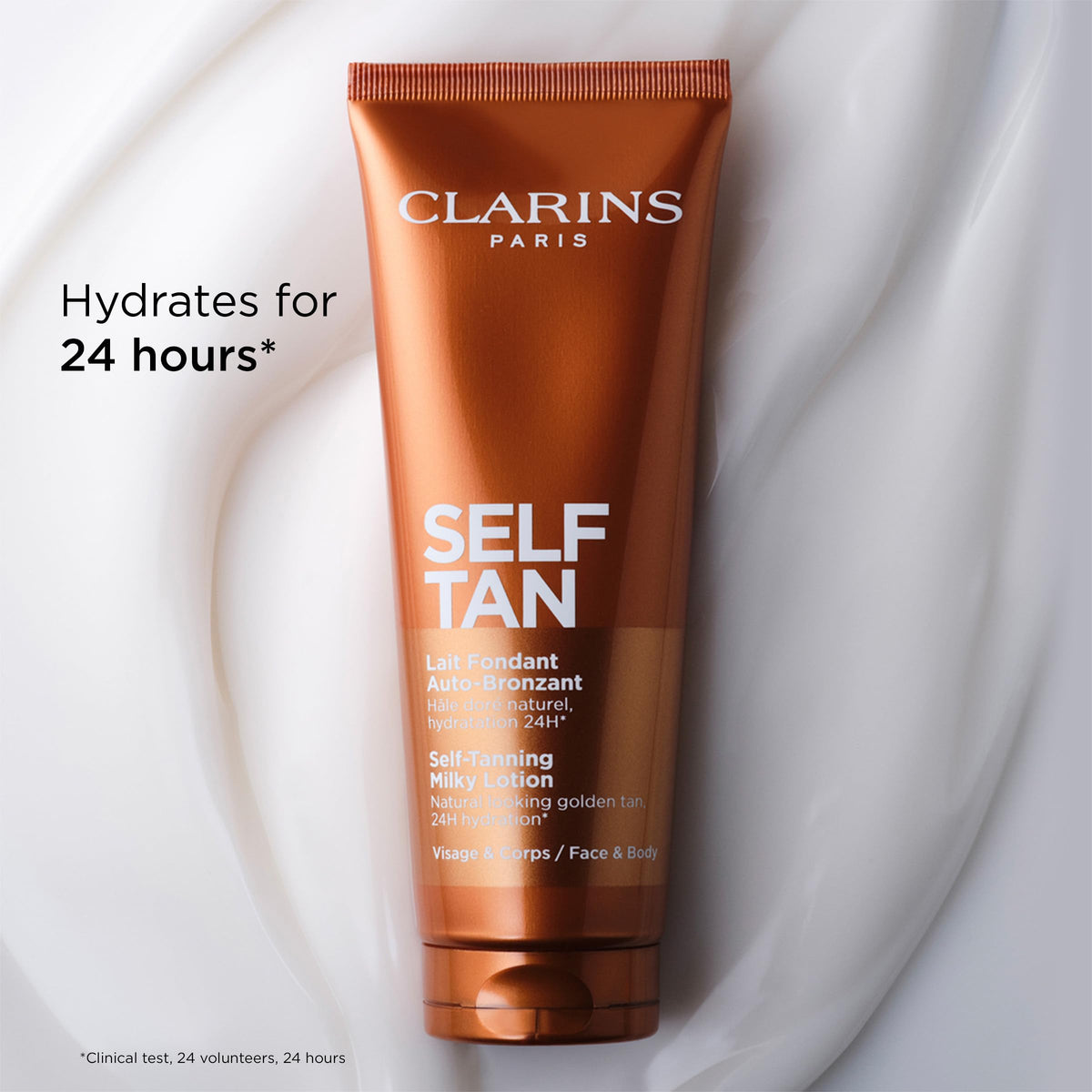 CLARINS Demonstration of face application showing gentle blending and natural-looking glow