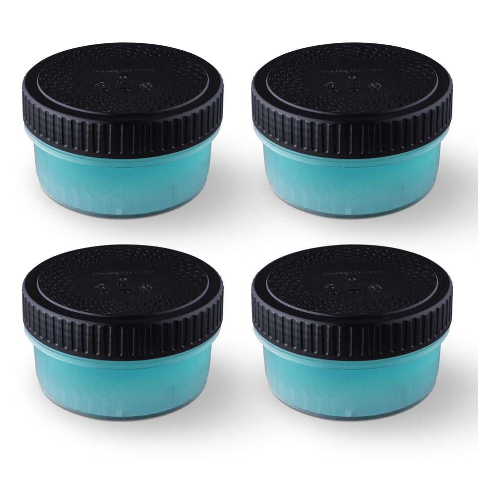 Clark Shaving Co. front packaging showing four replacement cartridges and brand benefit