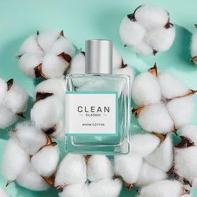 CLEAN Classic next to a ruler displaying 30mL travel-friendly size benefit