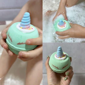 Clear and Fresh child enjoying a colorful bubbly bath for a relaxed, playful evening routine