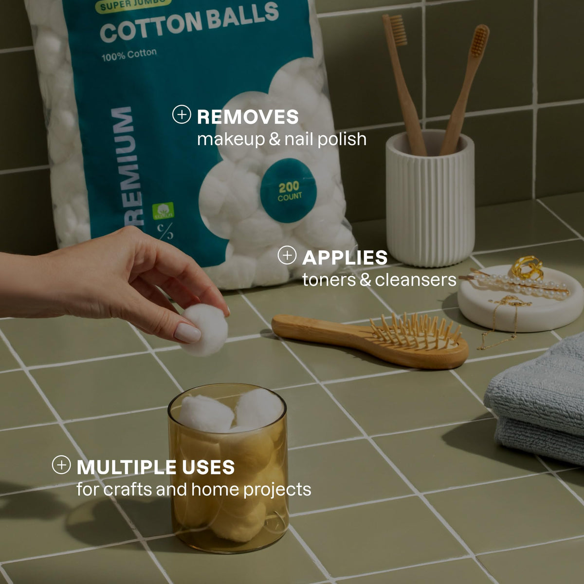 Cliganic cotton wiping makeup off skin for gentle, lint-free removal