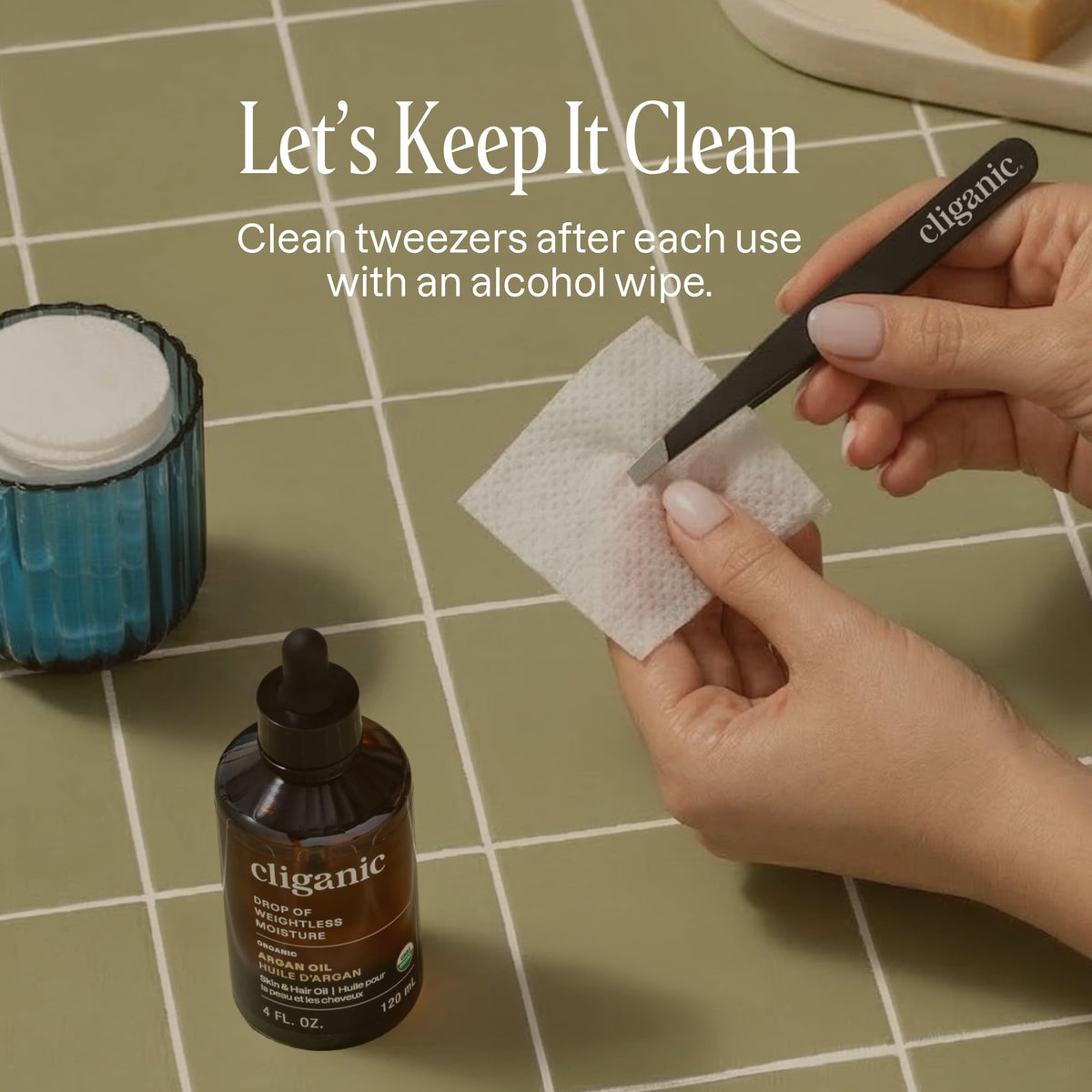 Cliganic non-slip grip handle detail for comfortable control