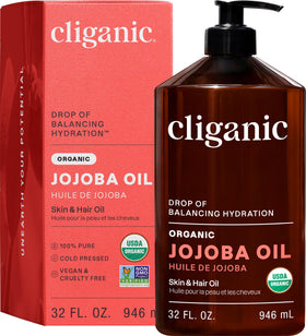 Cliganic front bottle showing 32 oz bulk jojoba oil and easy dispensing