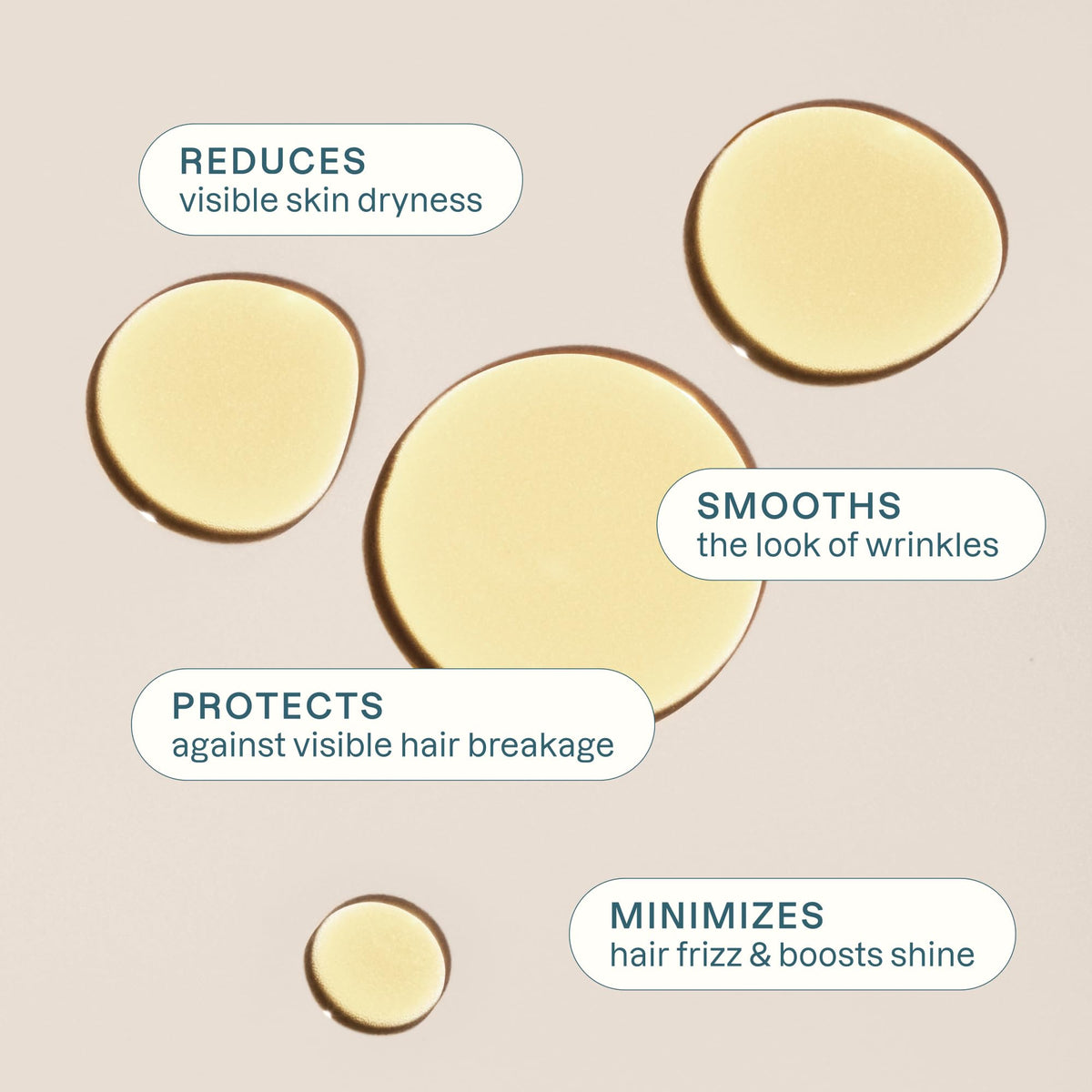 Cliganic jojoba oil pouring texture close-up demonstrating lightweight, fast-absorbing feel