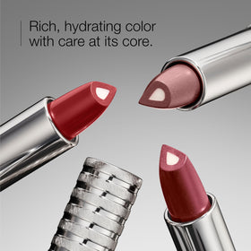 Clinique detailed cross-section of 3D pearl core illustrating sculpting effect and subtle highlight