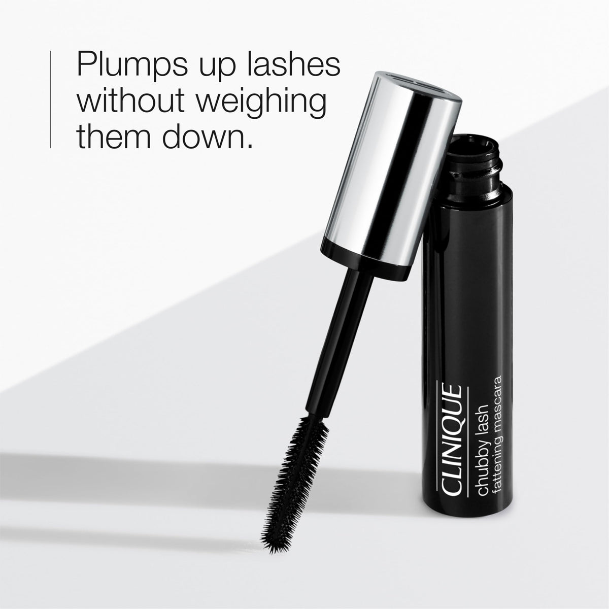 Clinique Chubby Lash oversized brush close-up demonstrating 360-degree lash coating benefit