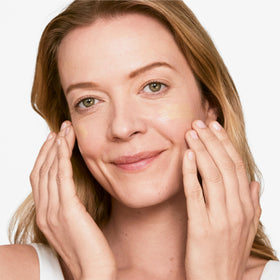 Clinique City Block label close-up highlighting mineral sunscreen ingredients