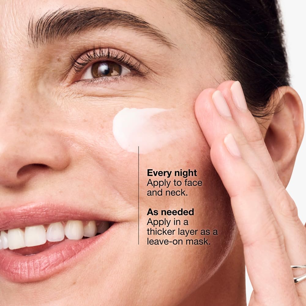 Clinique cream texture close-up highlighting rich hydration and smooth finish