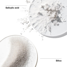Clinique label and pump detail highlighting ingredients and easy dispensing benefit