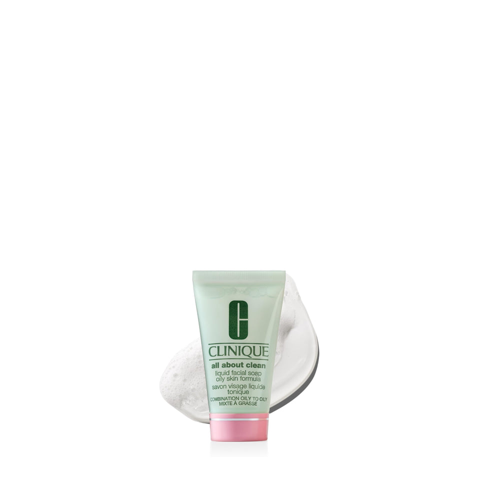 Clinique front packaging showing travel-size cleanser and brand clarity benefit