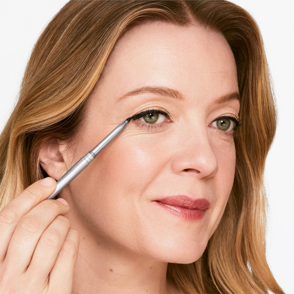 Clinique Quickliner built-in smudge tip pictured for easy blending control