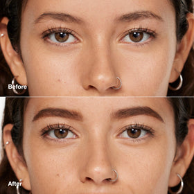 Clinique Quickliner closed pencil detail highlighting compact design and travel-friendly benefit