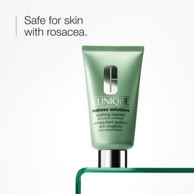 Clinique pump and cap detail highlighting easy dispensing benefit
